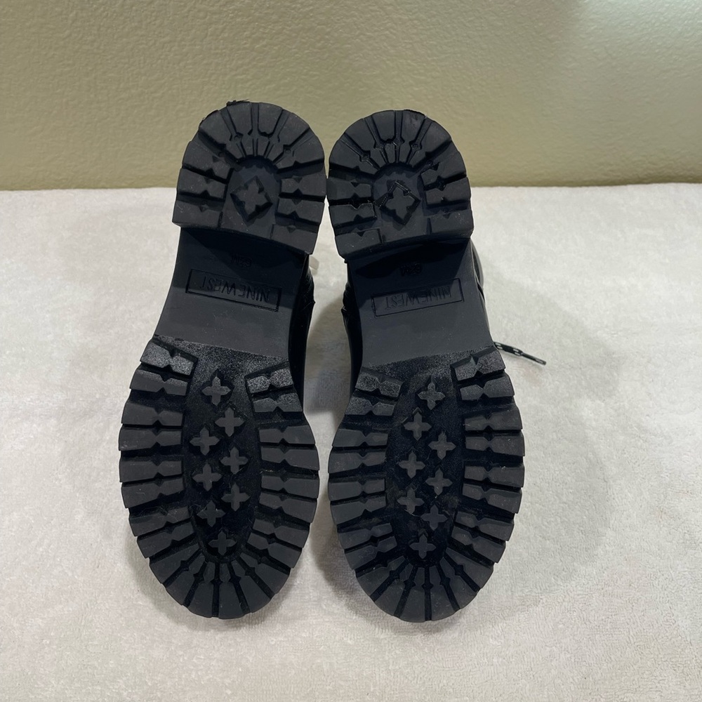CLOSET CLOSEOUT SALE - Nine West Black Lace-Up Platform Block Heel Boots - Picture 8 of 12